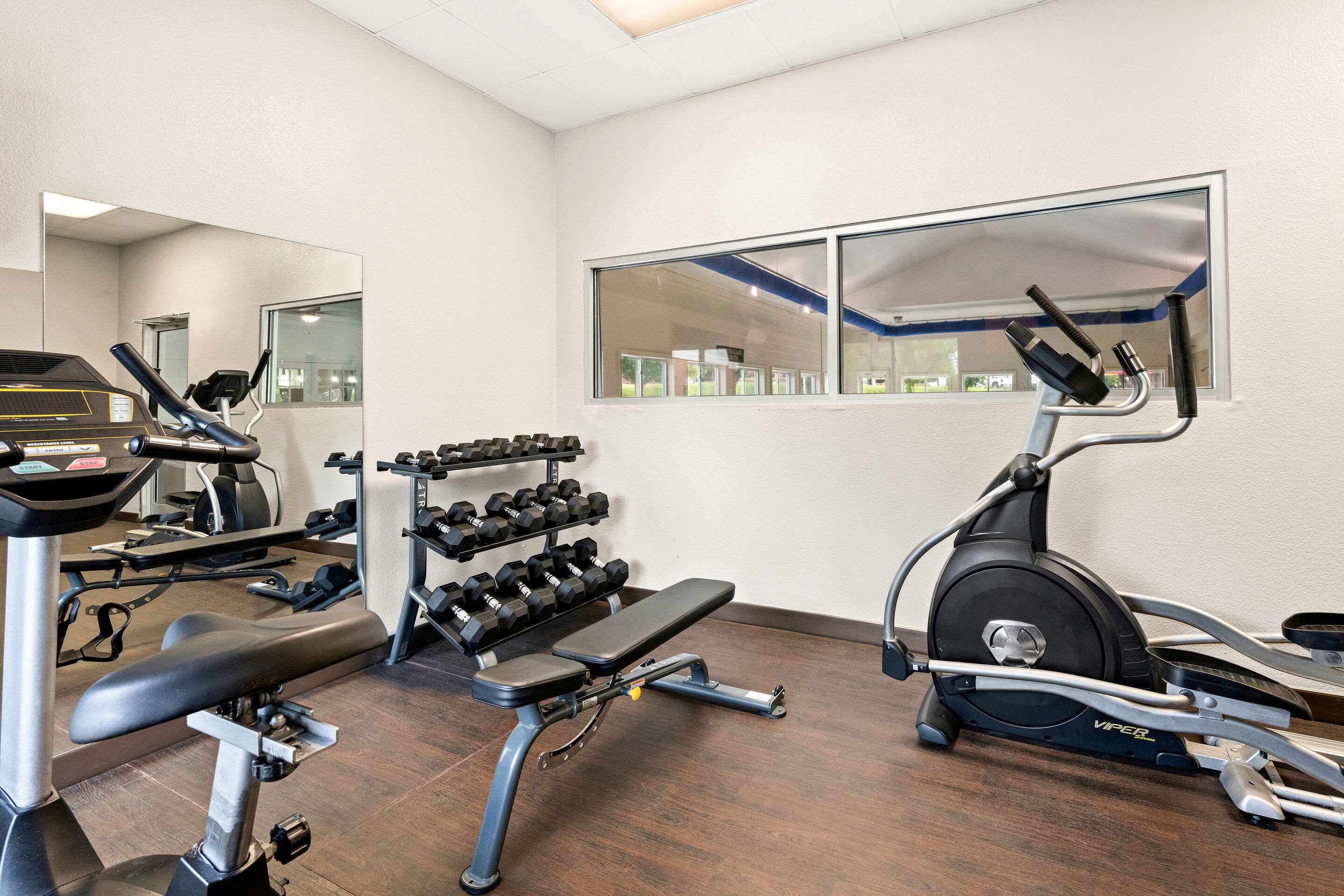 Fitness center | Comfort Suites Abingdon I-81