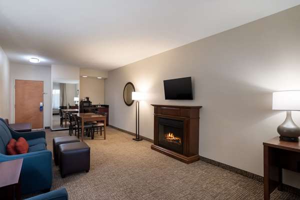 Suite - Comfort Suites Suffolk