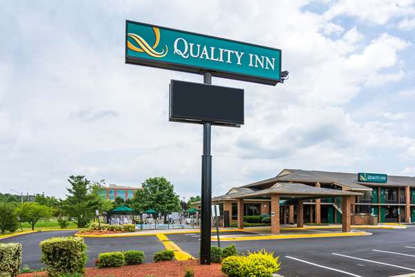 On-Site,Outdoor/Exterior,Exterior View of Building