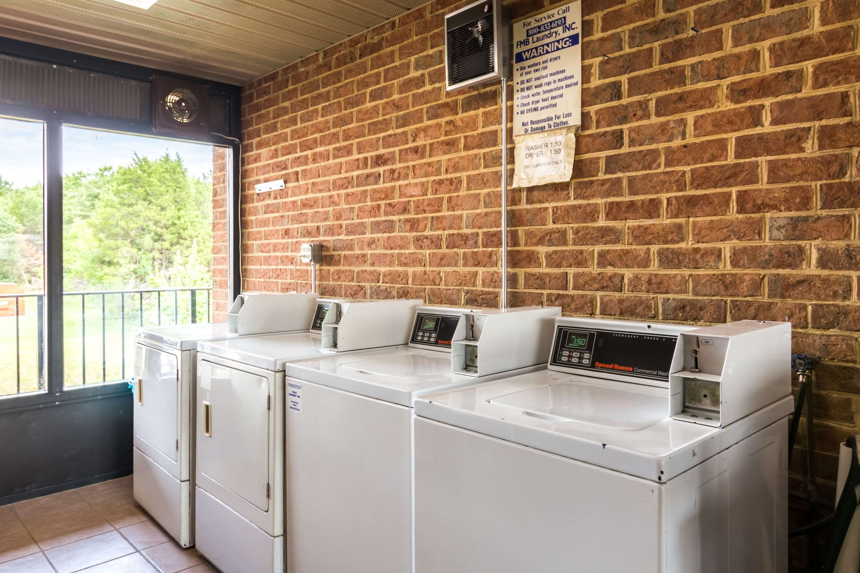 Guest laundry facilities | Quality Inn Manassas
