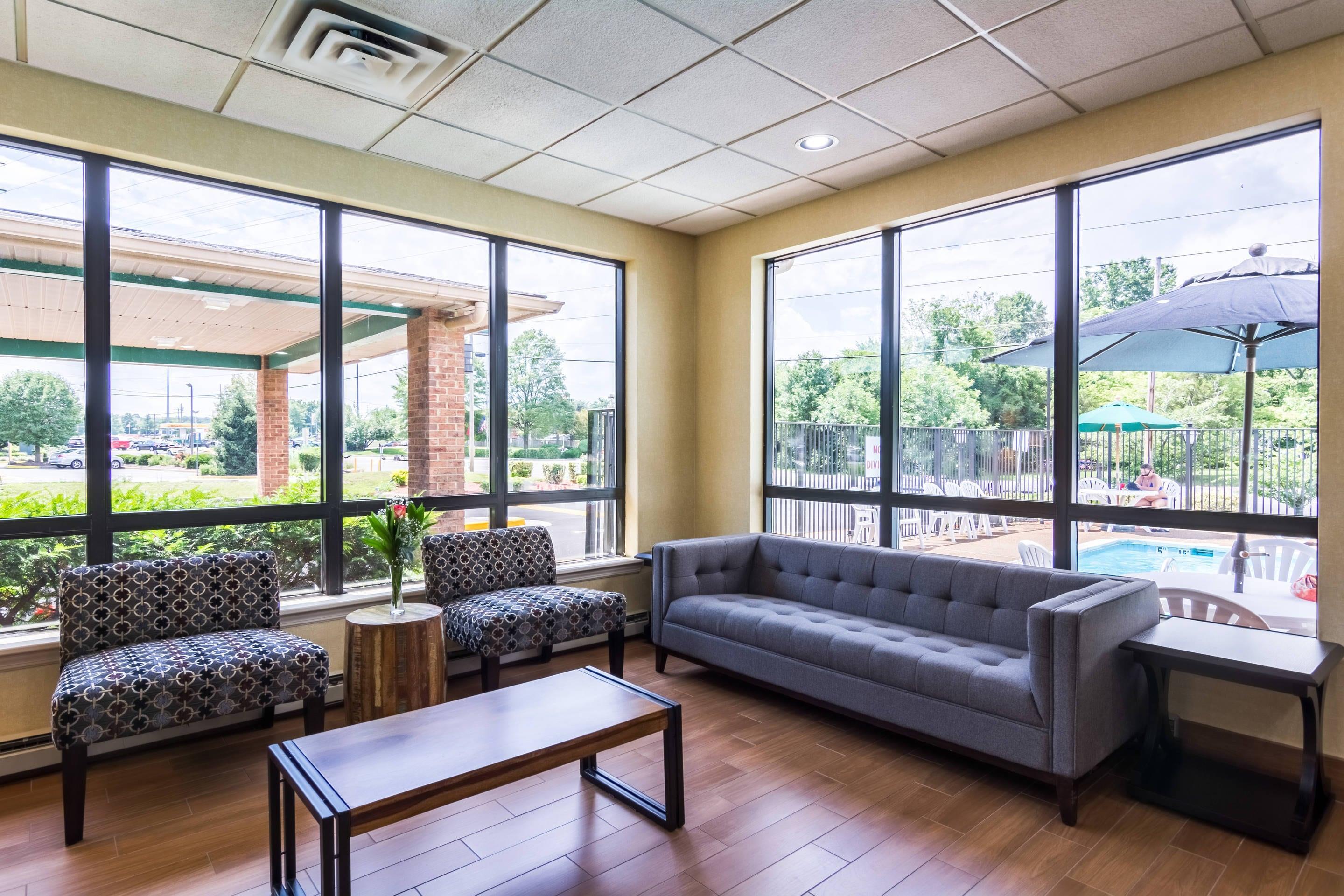 Hotel lobby | Quality Inn Manassas