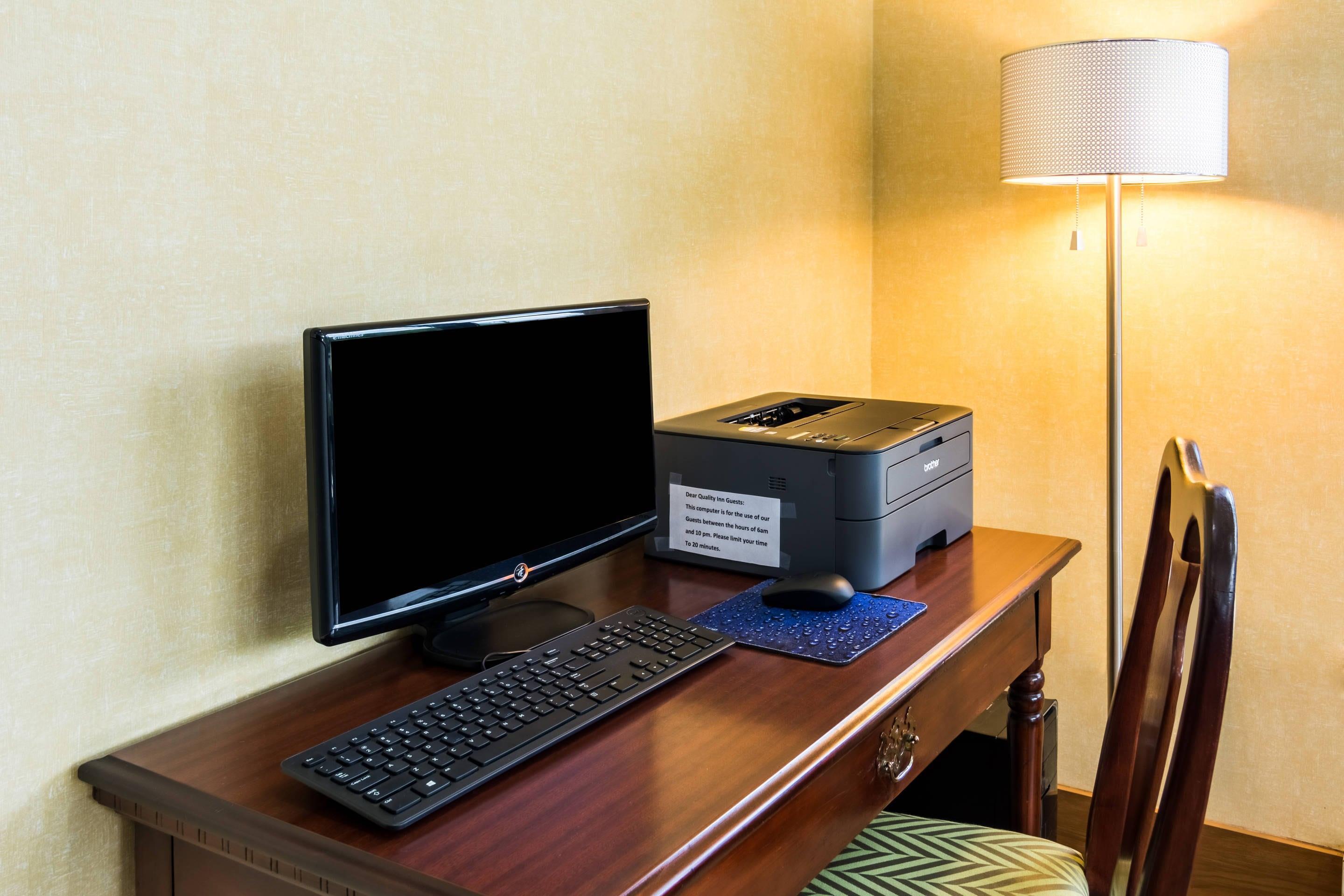 Business center | Quality Inn Manassas