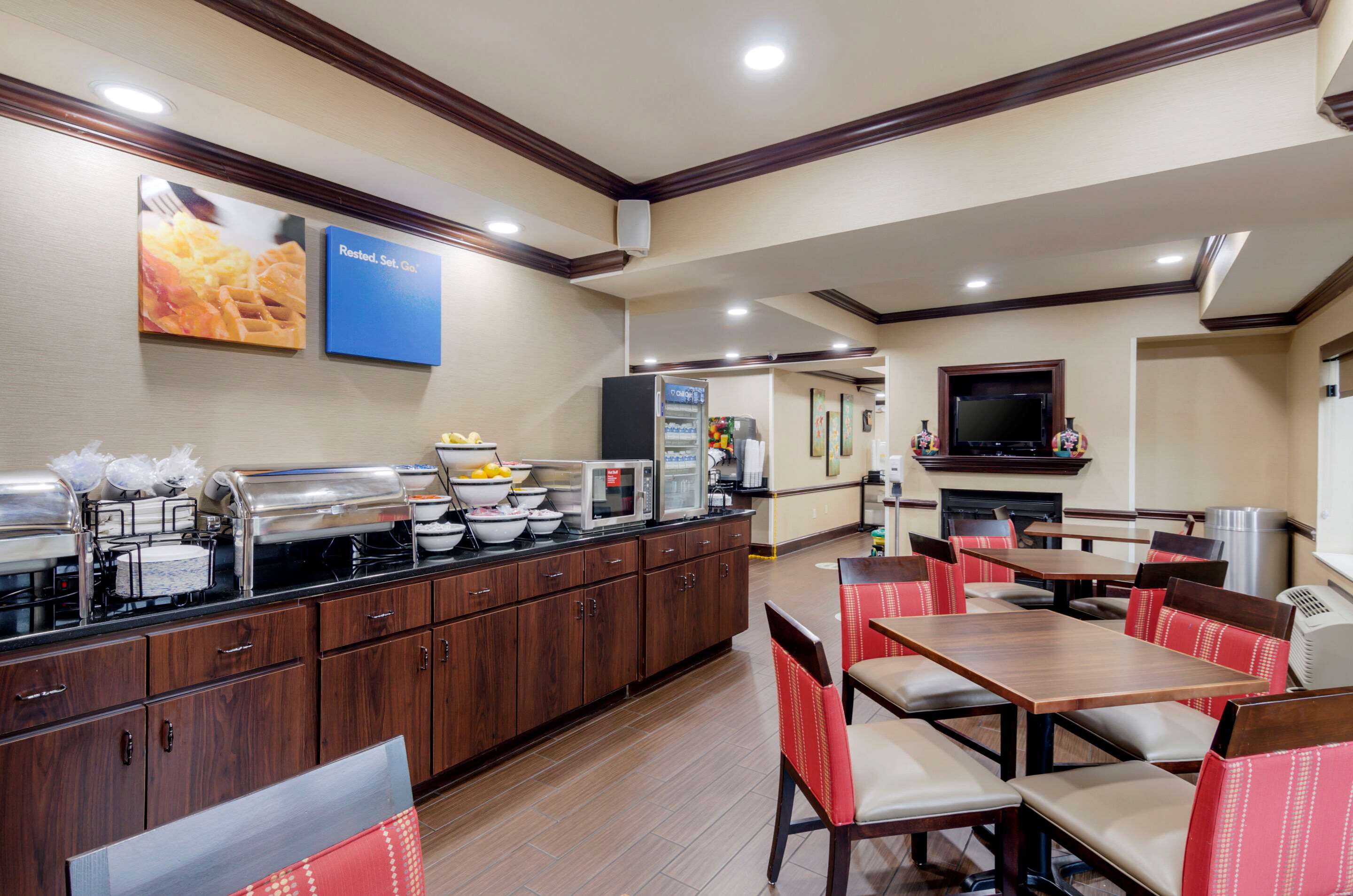Breakfast area