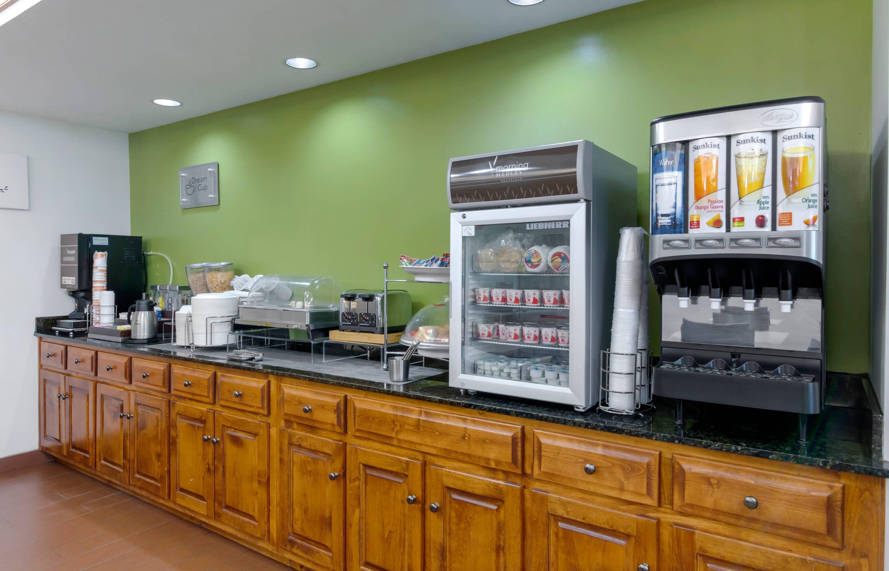 Breakfast counter | Sleep Inn & Suites near Fort Gregg-Adams