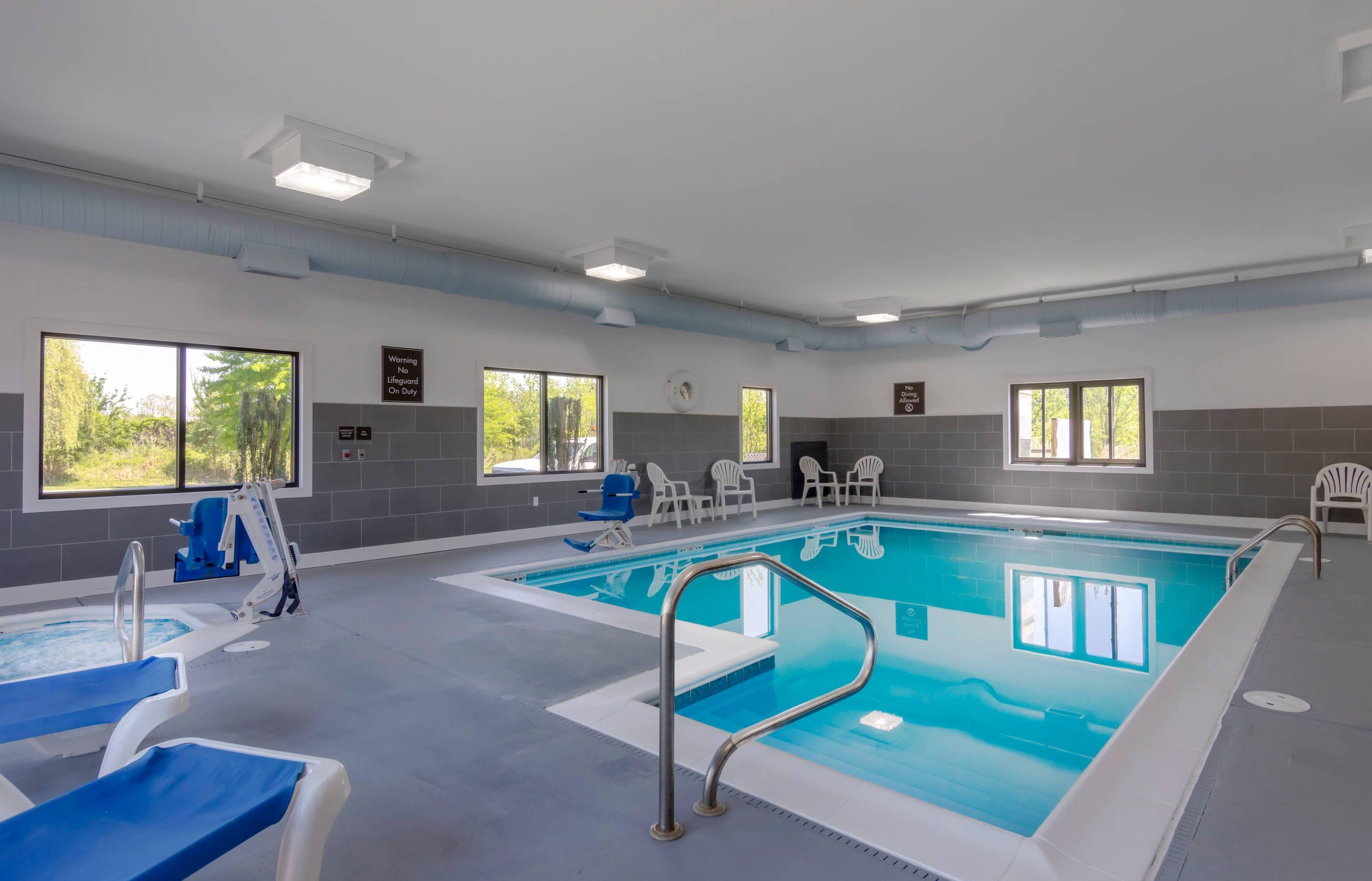 Indoor pool | Sleep Inn & Suites near Fort Gregg-Adams