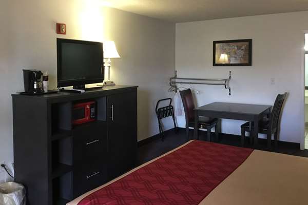  - Econo Lodge Ruther Glen - I-95 Exit 104