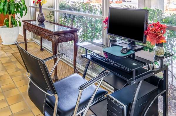 Conference Area - Econo Lodge Martinsville