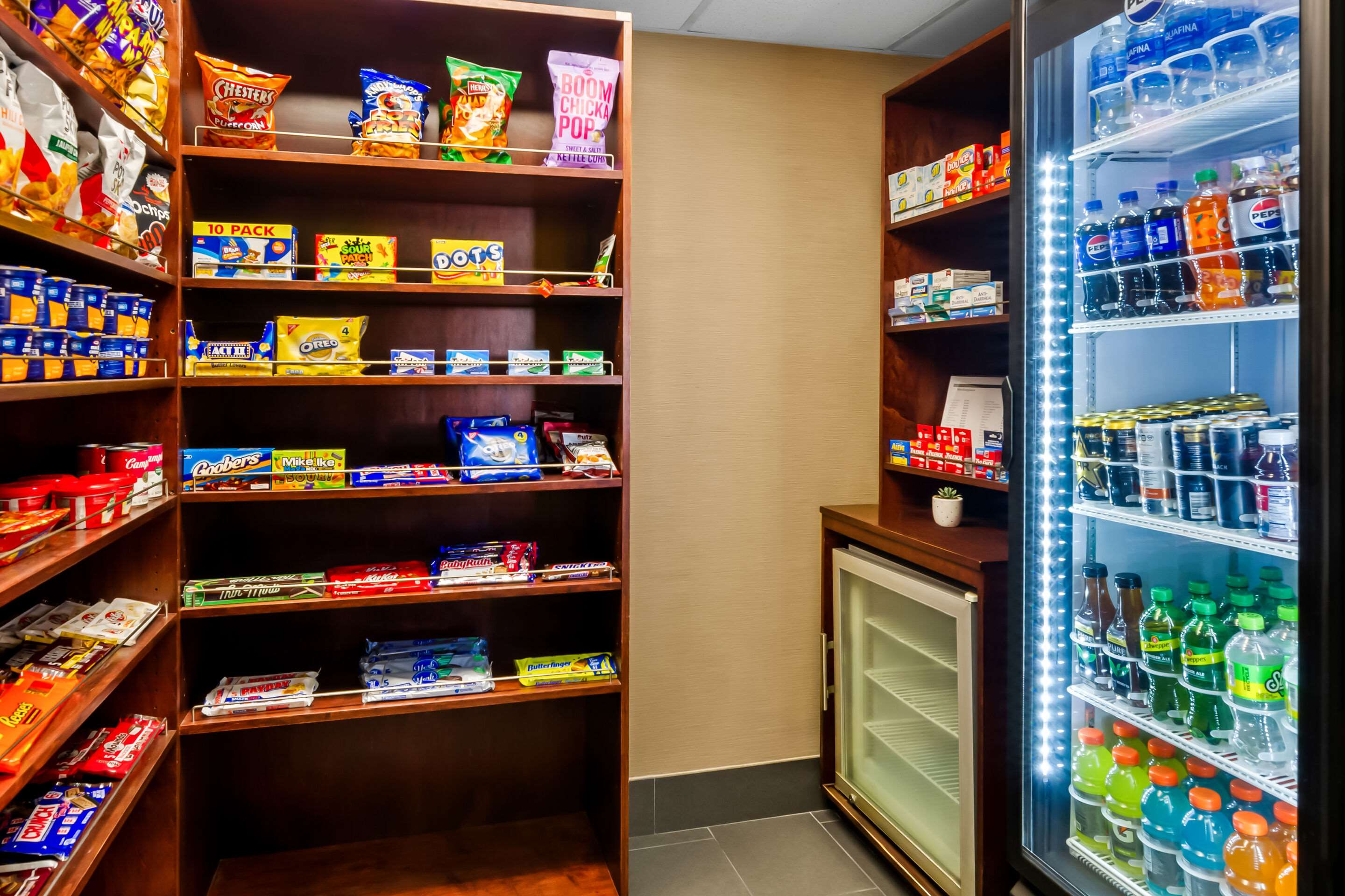 Hotel marketplace | Comfort Suites Salem-Roanoke I-81