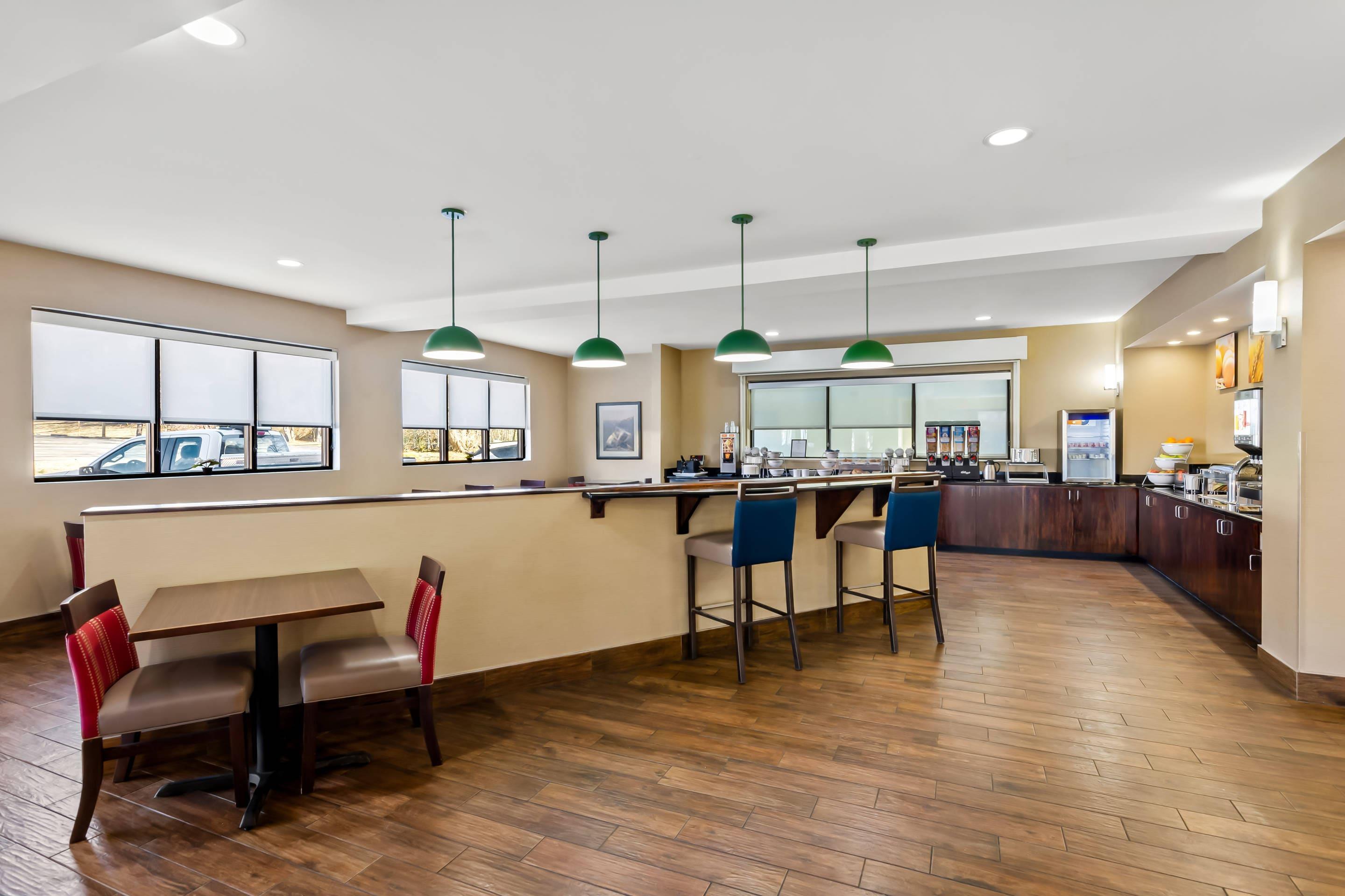 Breakfast area