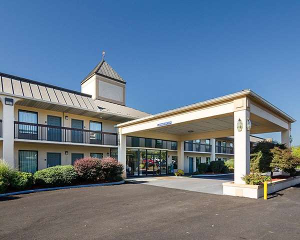 Exterior view - Quality Inn Troutville - I-81, Exit 150A