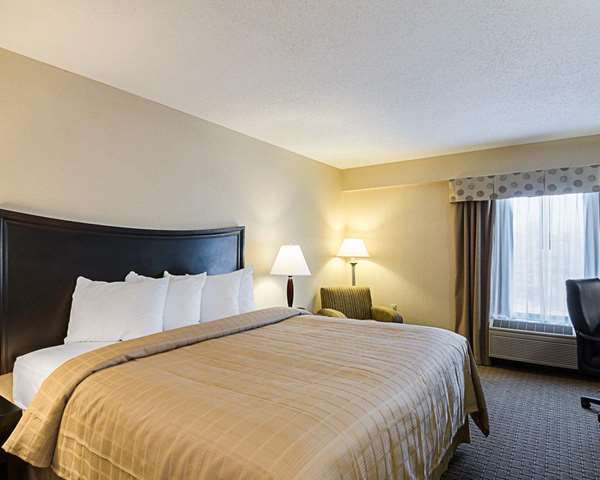  - Quality Inn Troutville - I-81, Exit 150A