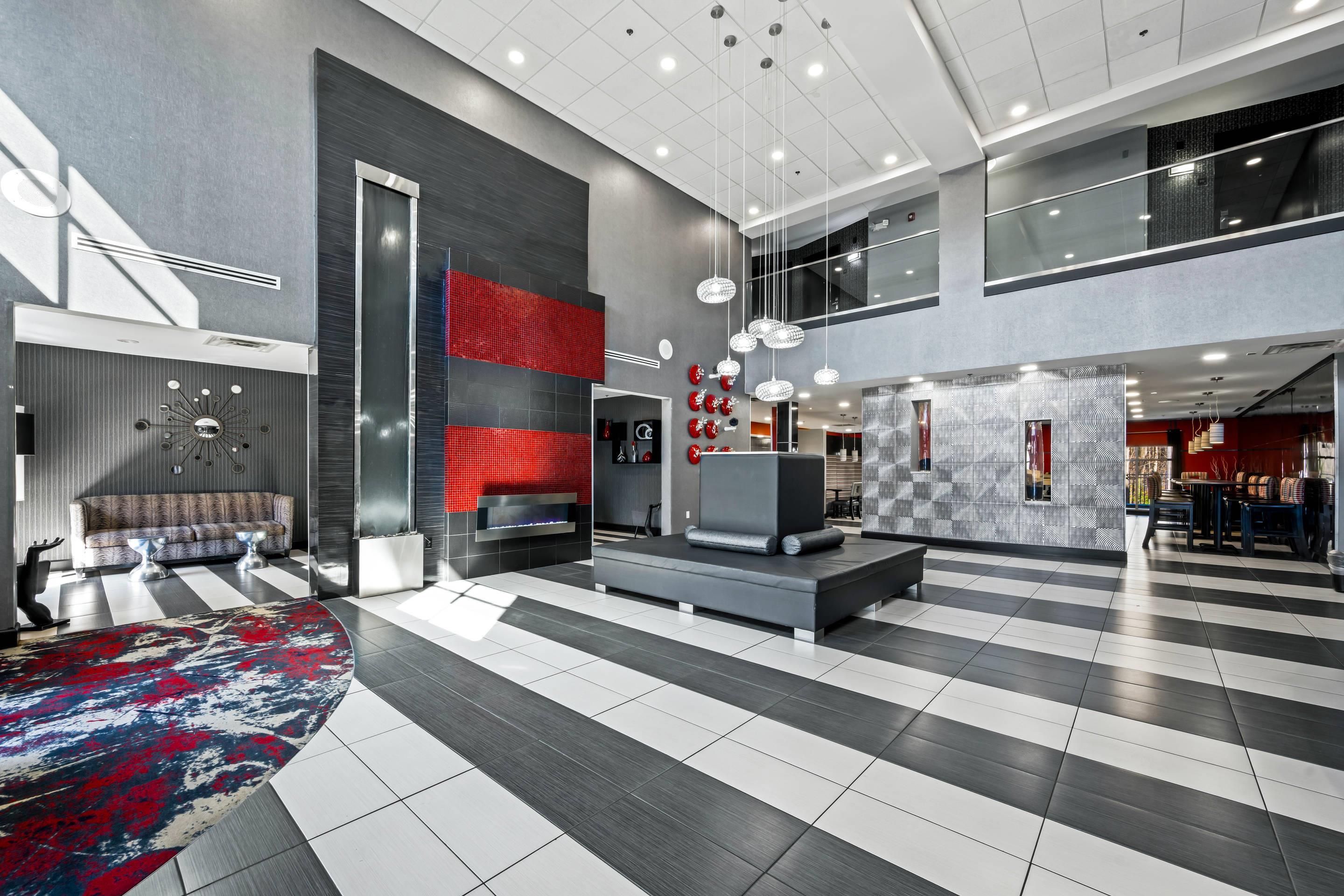 Hotel lobby | Comfort Suites Williamsburg Historic Area