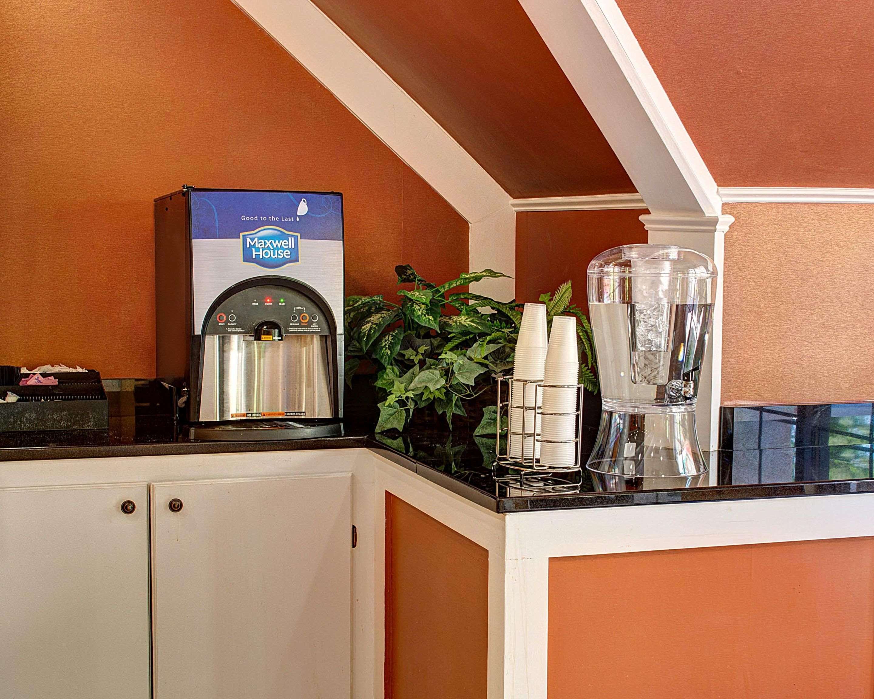 Enjoy coffee in the lobby
