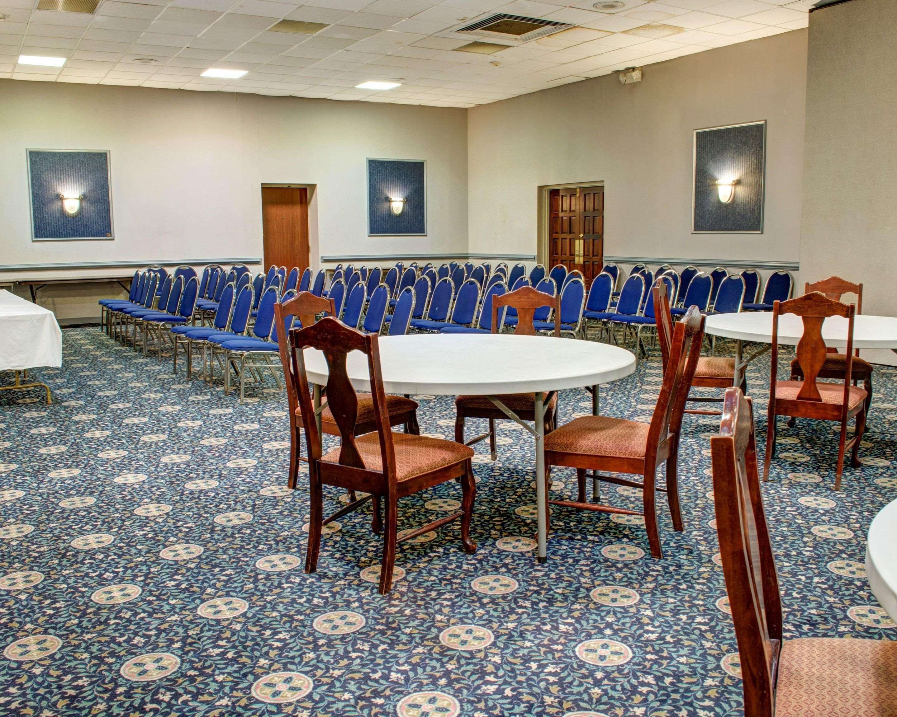 Large space for receptions, parties, anniversaries and business meetings
