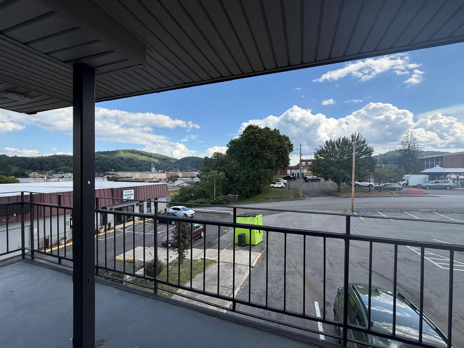 Hotel exterior | Rodeway Inn Galax Highway 58