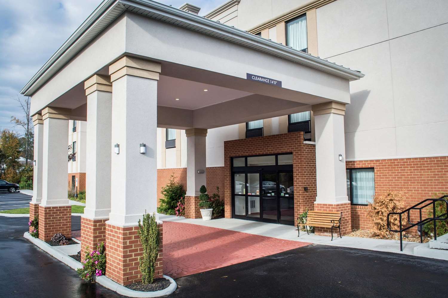 Sleep Inn & Suites Midlothian, VA See Discounts
