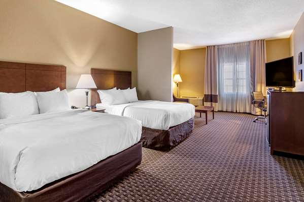 Suite - Comfort Inn & Suites Raphine - I-64 & I-81, Exit 205