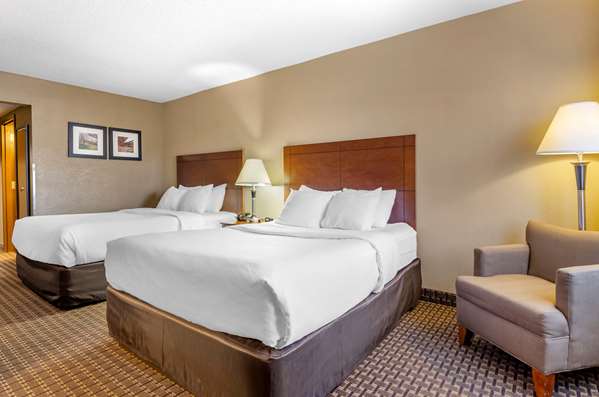  - Comfort Inn & Suites Raphine - I-64 & I-81, Exit 205