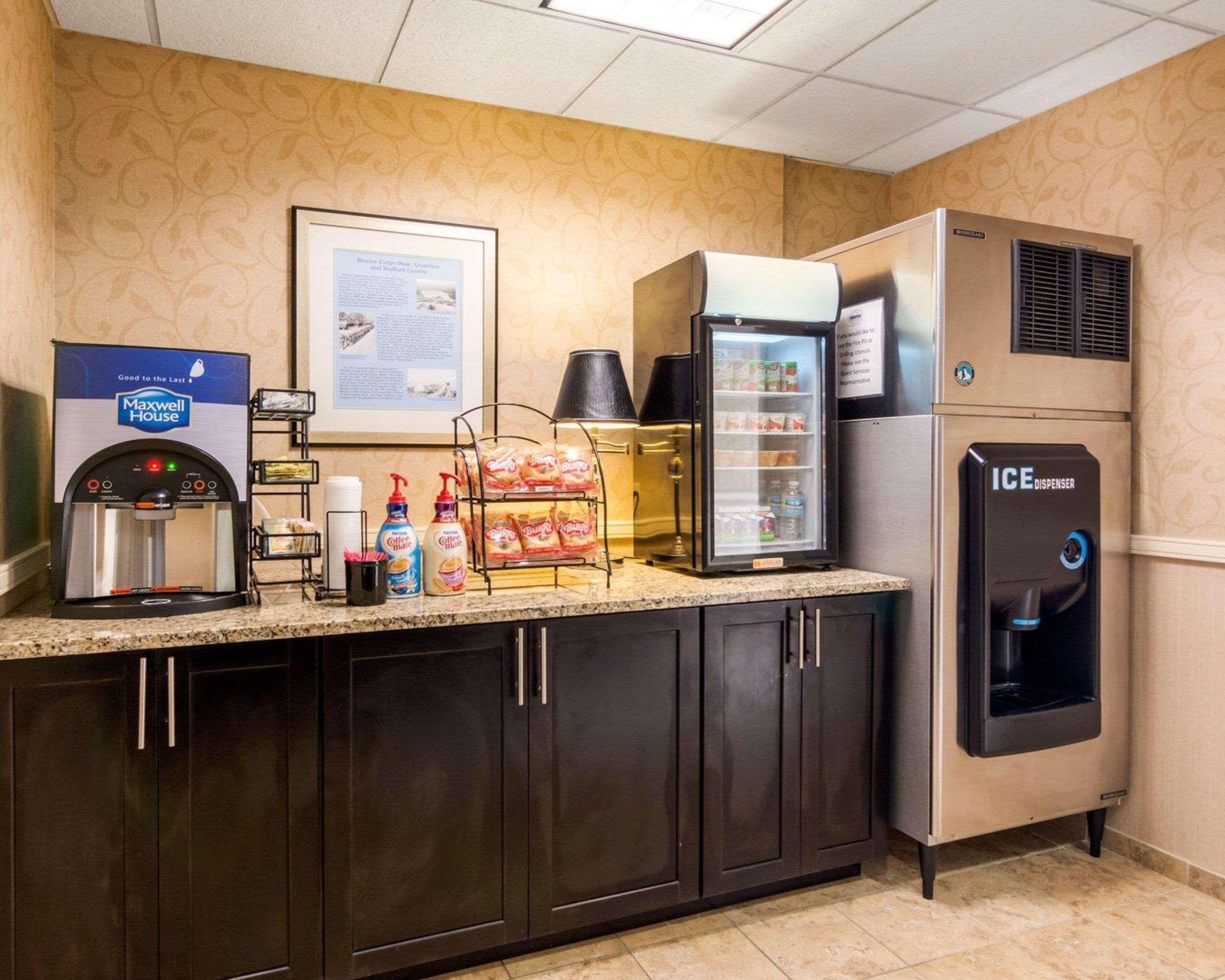 Breakfast room | Suburban Studios Quantico