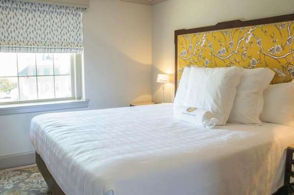 Suite - Bolling Wilson Hotel Wytheville