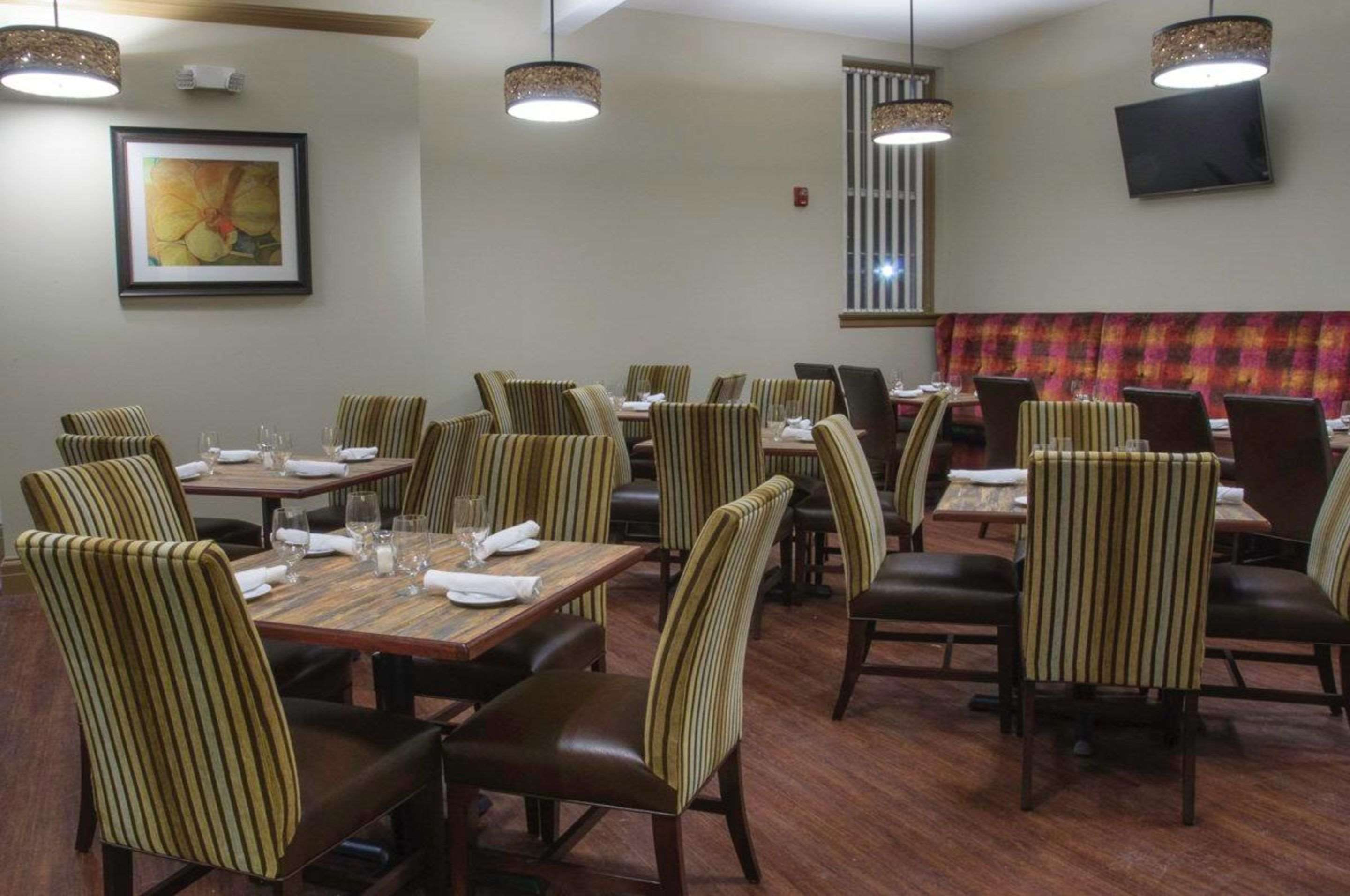Popular hotel restaurant | The Bolling Wilson Hotel