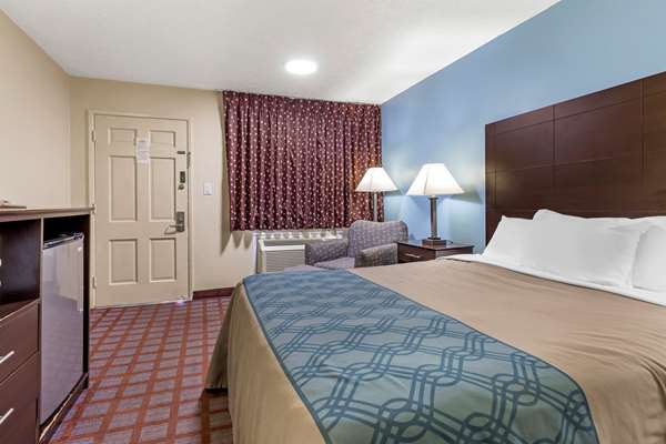  - Econo Lodge Woodstock