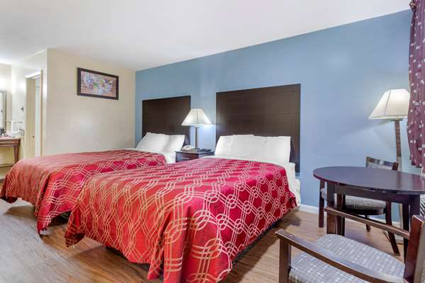  - Econo Lodge Woodstock