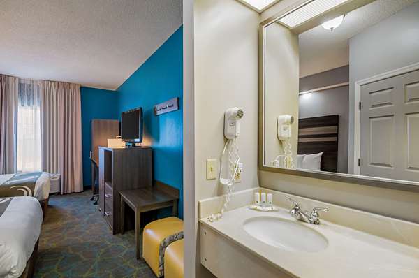  - Quality Inn Harrisonburg - I-81, Exit 247