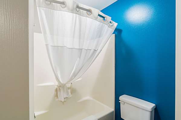  - Quality Inn Harrisonburg - I-81, Exit 247