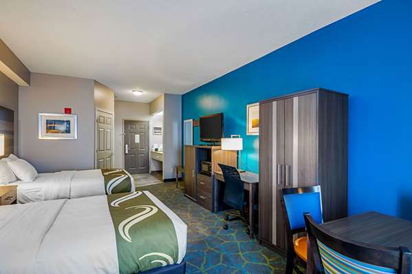 Suite - Quality Inn Harrisonburg - I-81, Exit 247