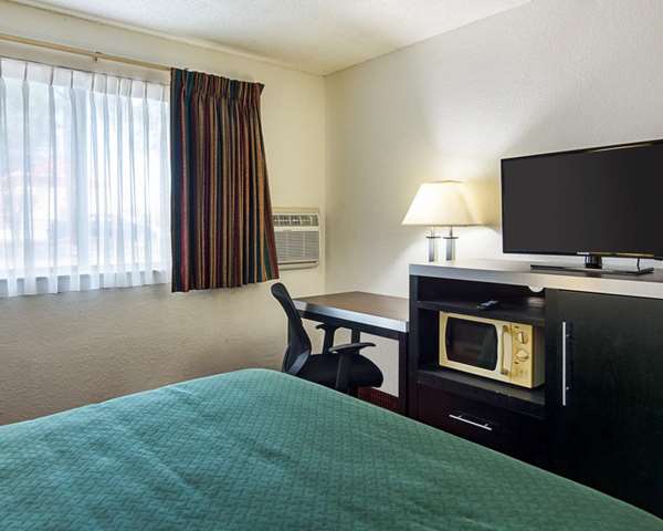  - Quality Inn Chesapeake - I-64, Exit 290