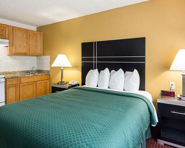  - Quality Inn Chesapeake - I-64, Exit 290