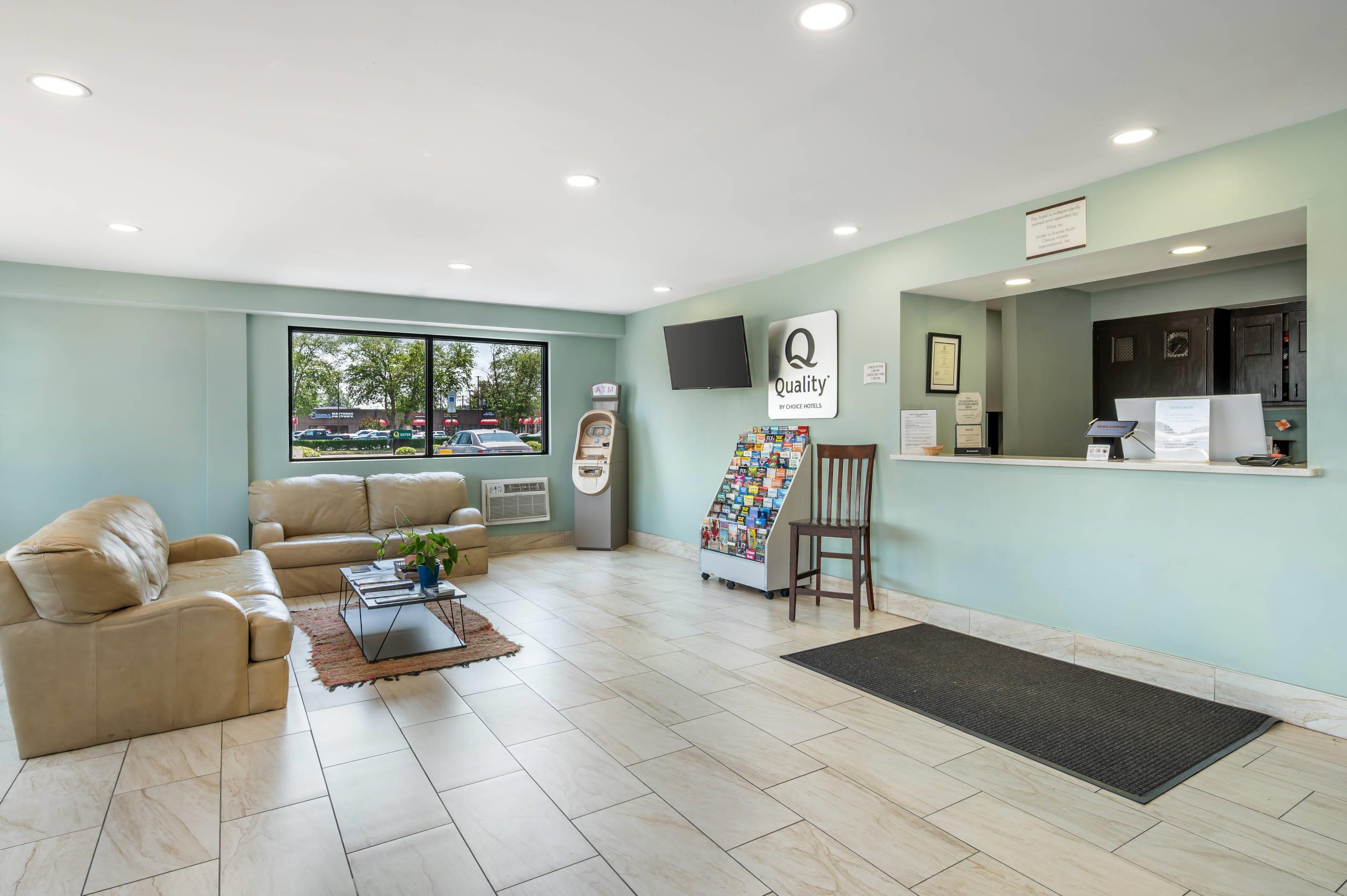 Hotel lobby | Quality Inn Chesapeake