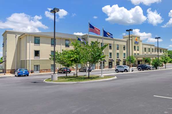 Exterior view - Comfort Inn & Suites Lynchburg