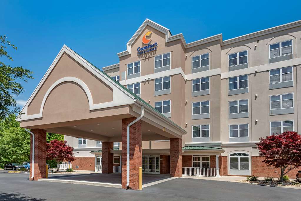 COMFORT INN & SUITES VIRGINIA BEACH - NO