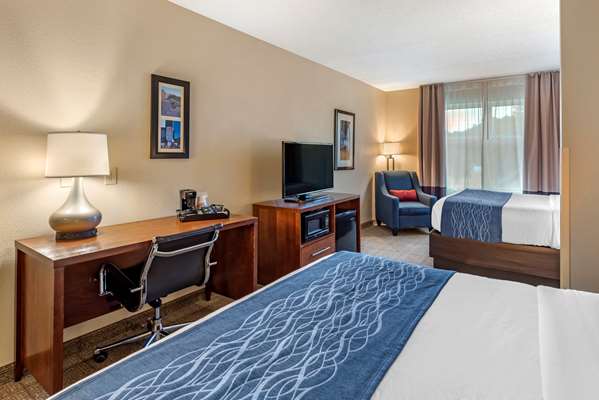 - Comfort Inn & Suites Northwest Virginia Beach - I-64, Exit 282