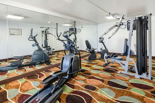Fitness/ Exercise Room - Quality Inn Lynchburg