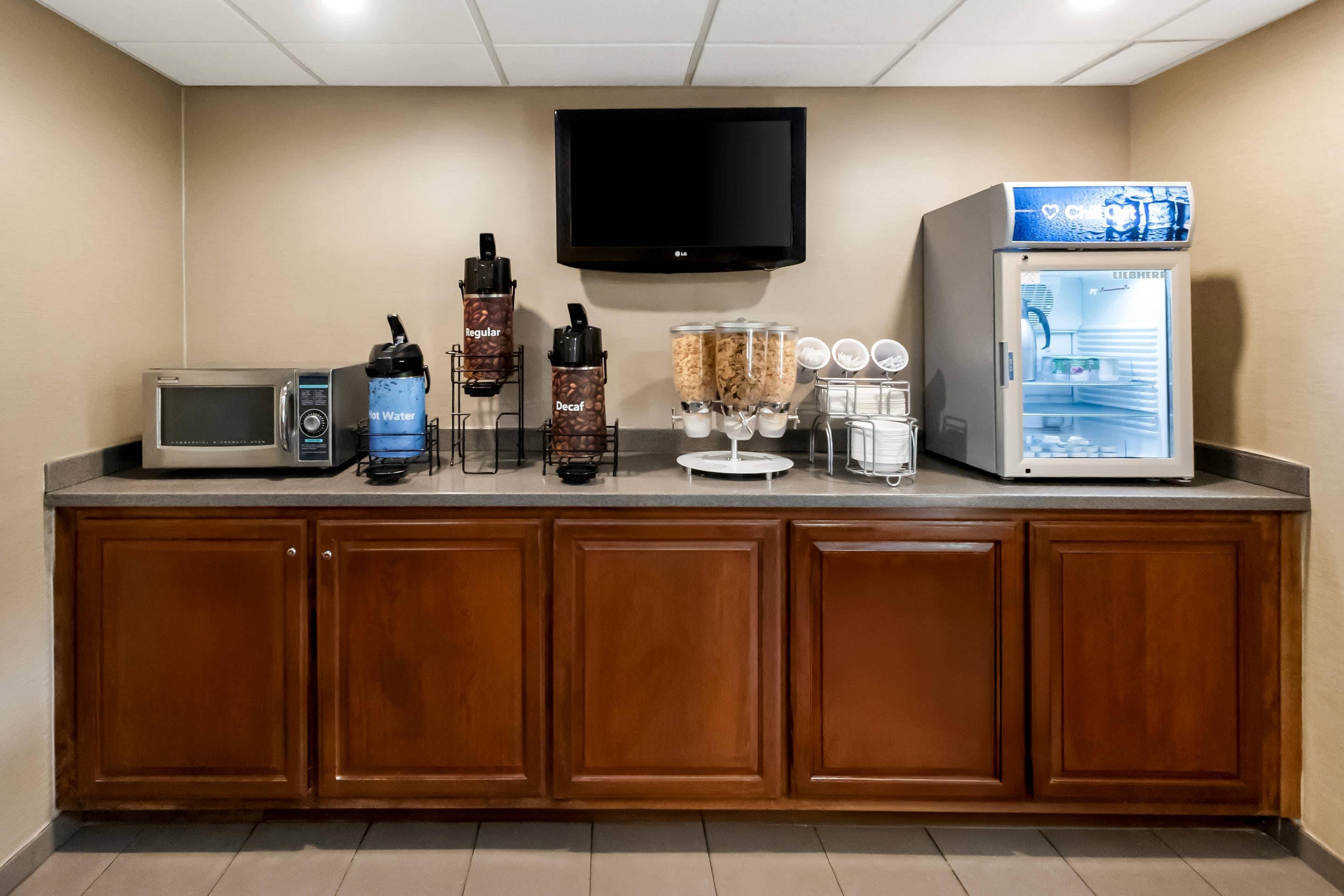 Breakfast area