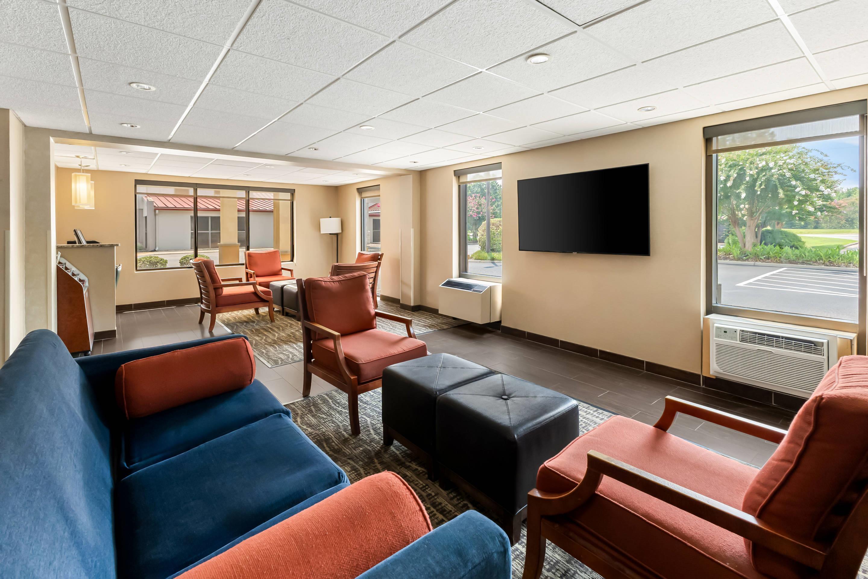 Lobby with sitting area