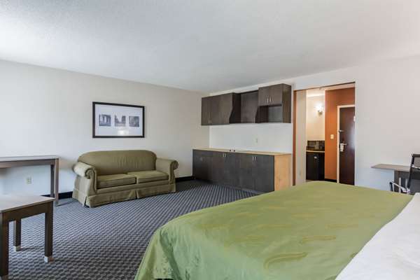  - Quality Inn Warsaw