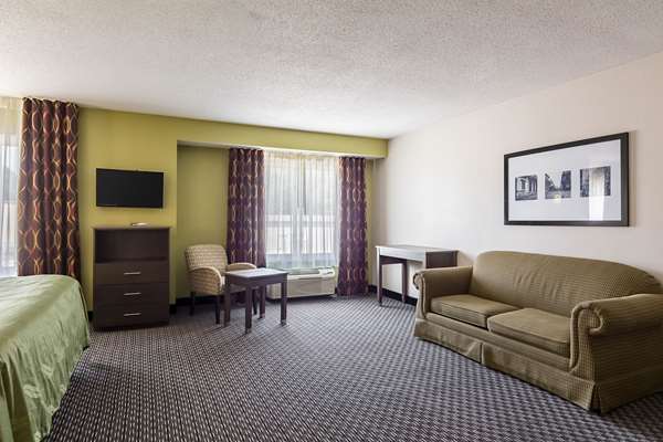  - Quality Inn Warsaw