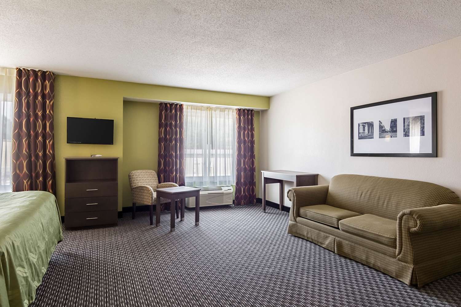 Quality Inn Warsaw, VA See Discounts