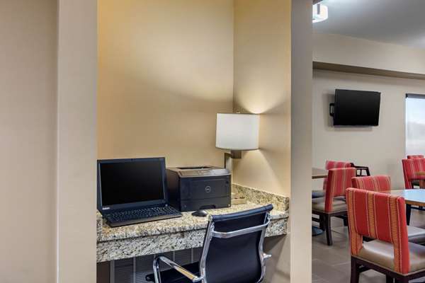 Conference Area - Comfort Inn Colonial Heights - I-95, Exit 58