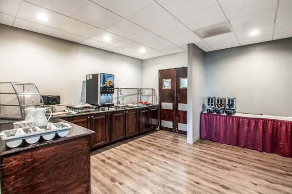 Amenities - Clarion Inn Leesburg