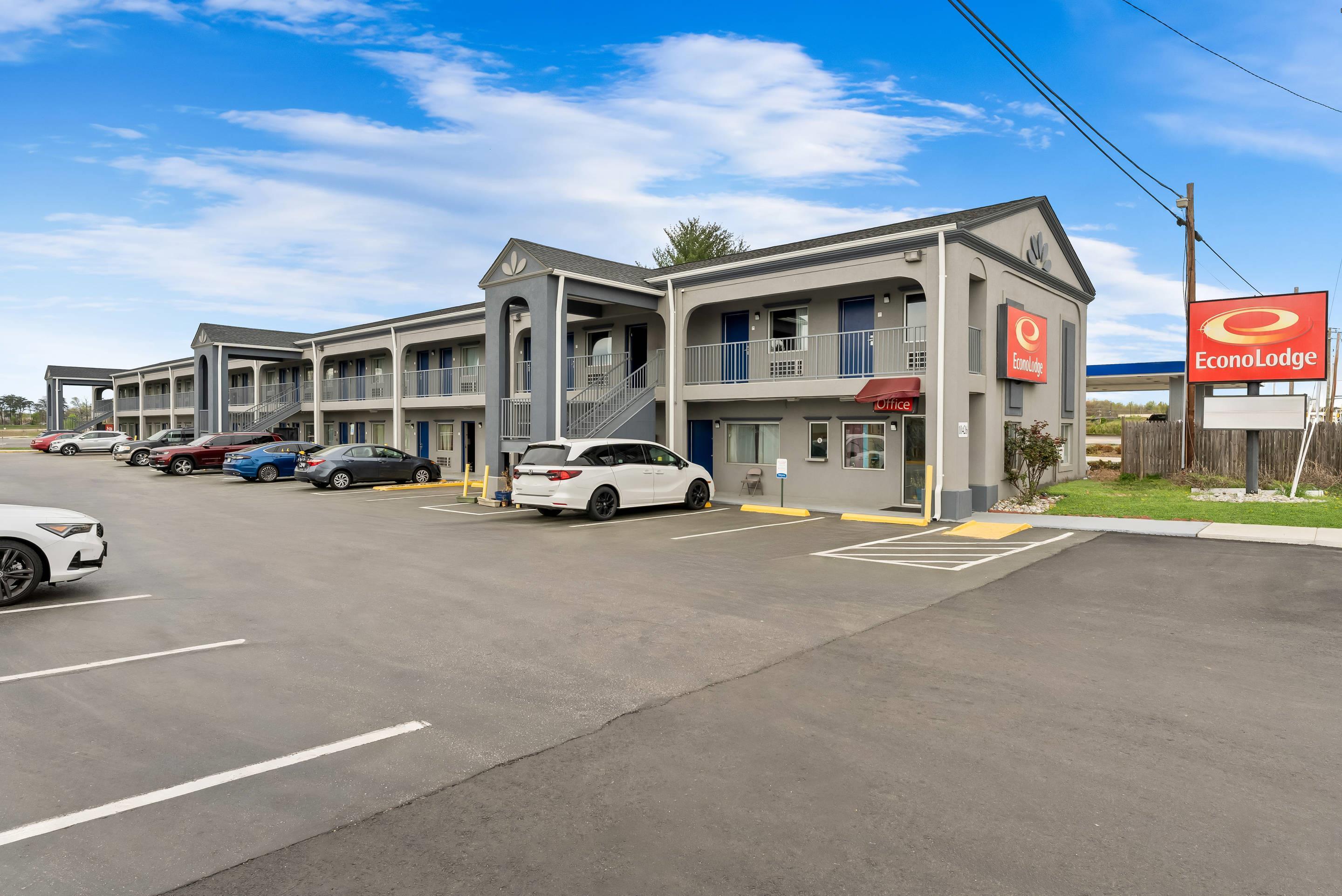 Hotel exterior | Econo Lodge Fredericksburg near I-95