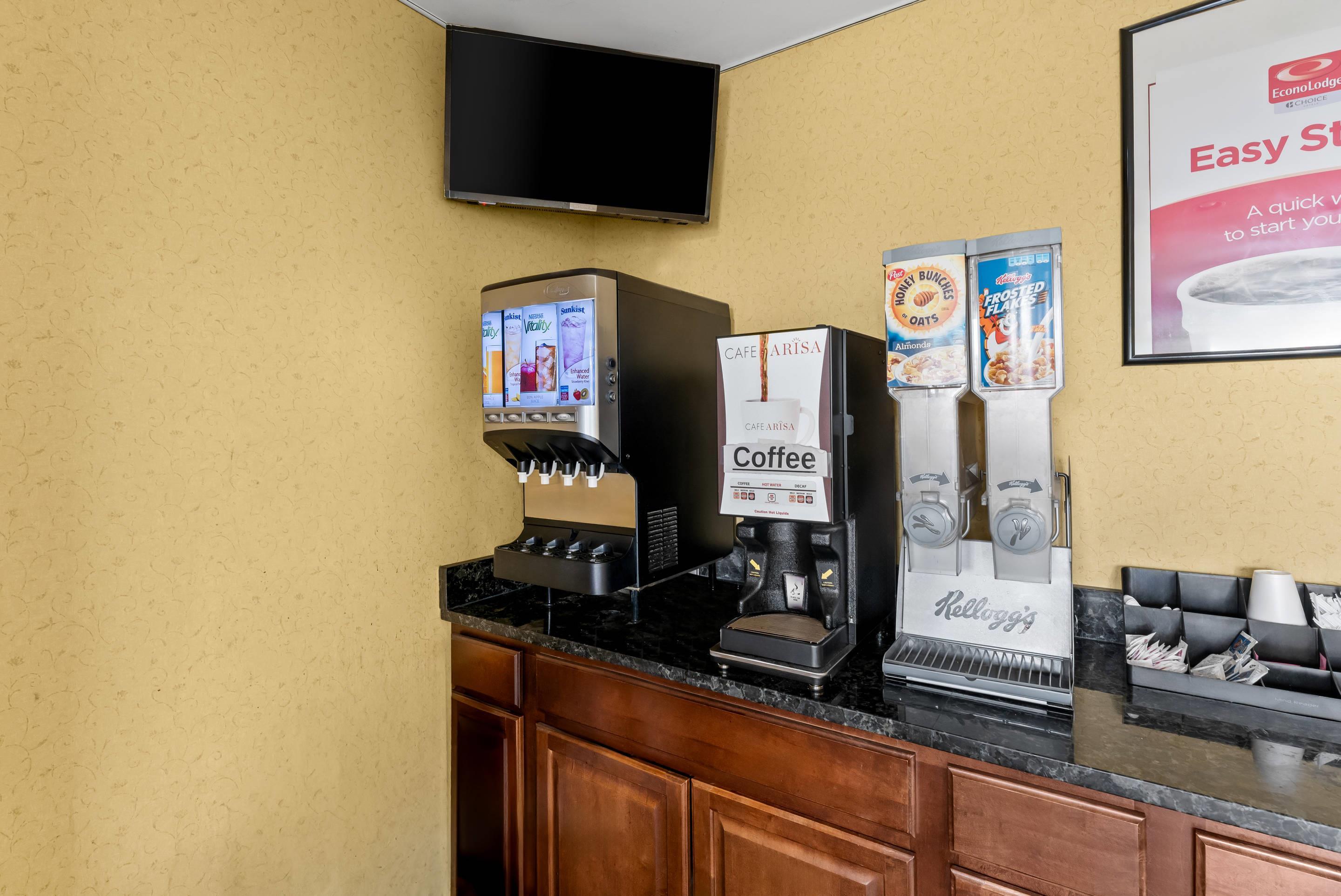 Free coffee | Econo Lodge Fredericksburg near I-95