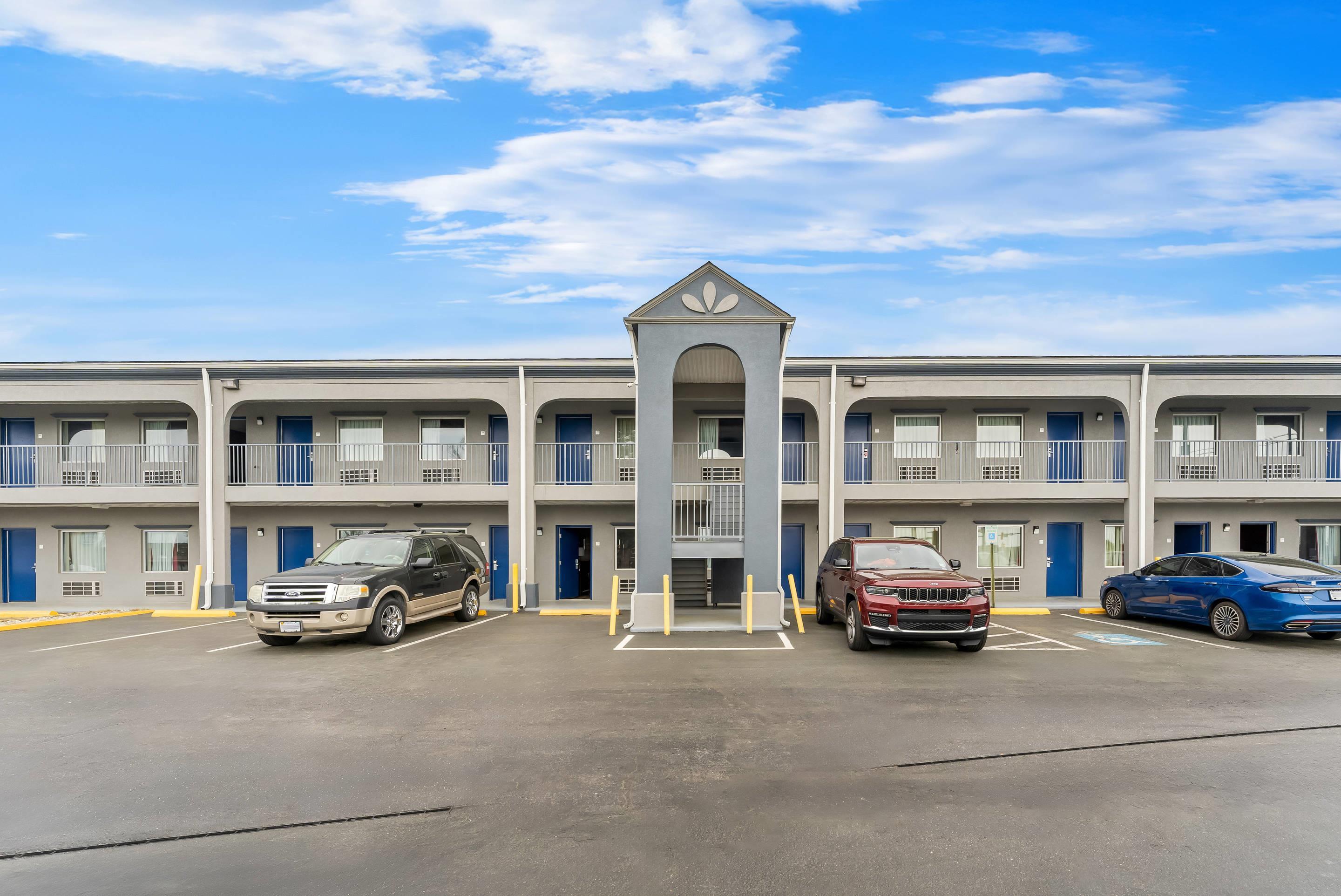 Hotel exterior | Econo Lodge Fredericksburg near I-95