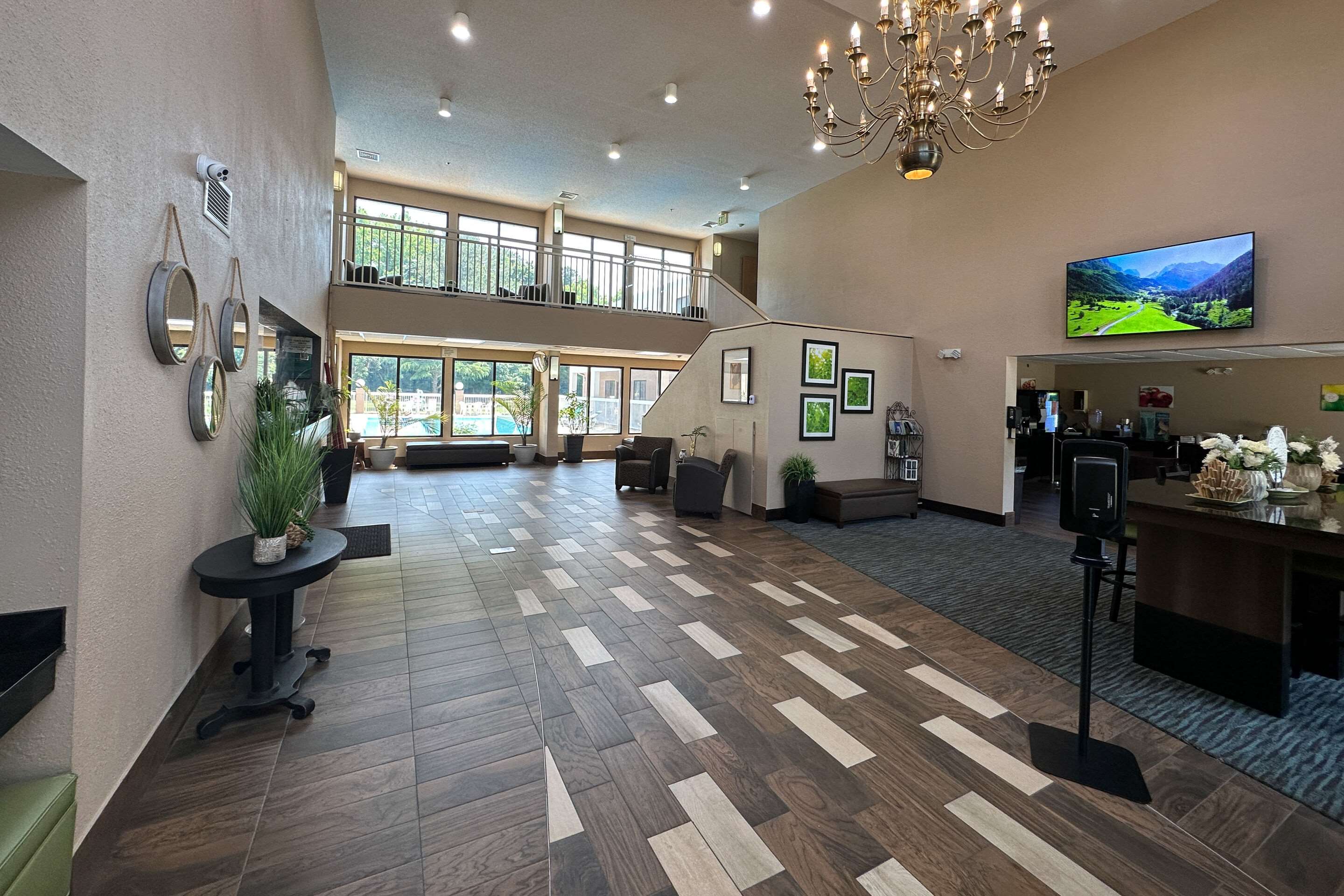 Hotel lobby | Quality Inn & Suites