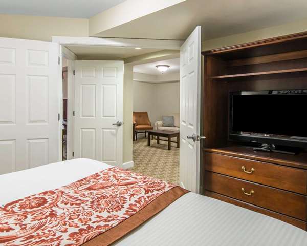 Suite - Bluegreen Vacations Patrick Henry Square Hotel Williamsburg