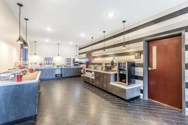 Amenities - Marina Bay Hotel & Suites Chincoteague Island